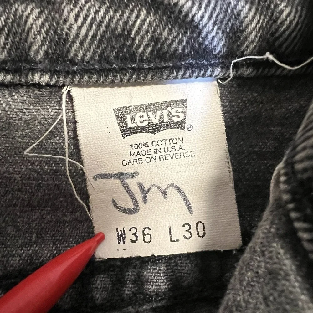 Levis inside tag